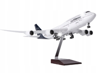 MODEL SAMOLOTU BOEING 747-8 LUFTHANSA KOLEKCJONERSKA REPLIKA 47CM