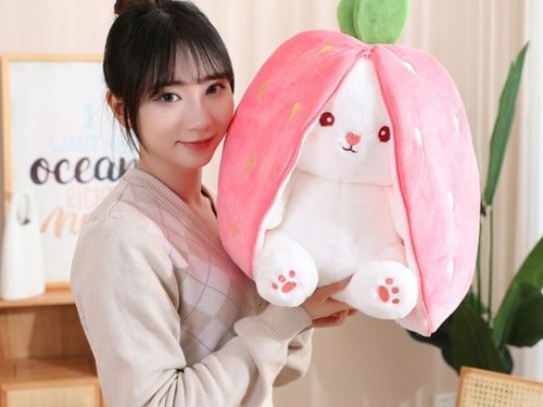 Maskotka Króliczek W TRUSKAWCE RÓŻOWY KRÓLIK ZAJĄC PLUSZAK MIŚ 2w1 40cm na Arena.pl