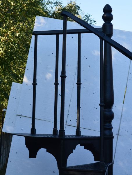 SCHODY KRĘCONE FI 1,36 M - WZÓR NR 3 - 1 TRALKA NA STOPNIU ŻELIWNE zdjęcie 11