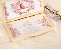 Personalizowane zaproszenie na Chrzest Święty ze zdjęciem w drewnianym pudełku ZCH-01