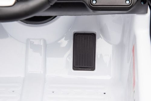 Auto na Akumulator Audi Q7 Białe na Arena.pl