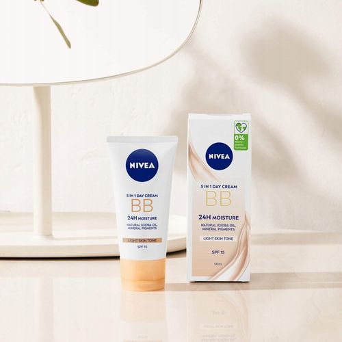NIVEA BB 5w1 Krem na dzień filtr UV SPF 15 nawilżający - odcień jasny 50ml na Arena.pl