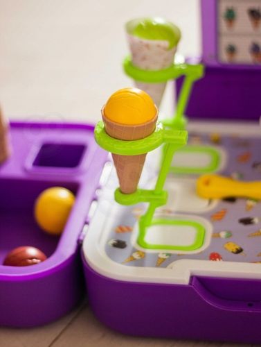 Walizka z Lodami 3w1 Kuchnia Sklepik Lodziarnia Przenośna 62 el. Woopie 3+ na Arena.pl