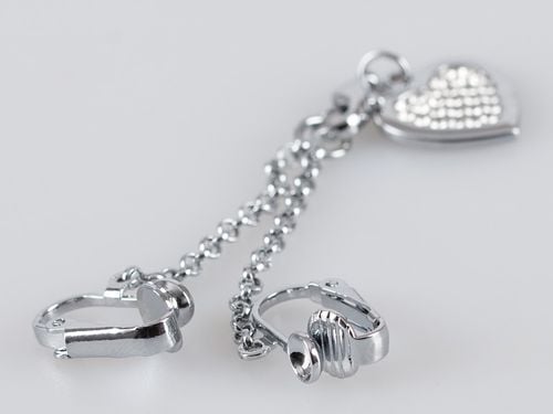 intimate heart shaped chain na Arena.pl
