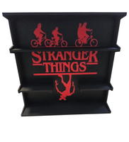 Półka na figurki Stranger Things Kinder Joy Display Stand czarna