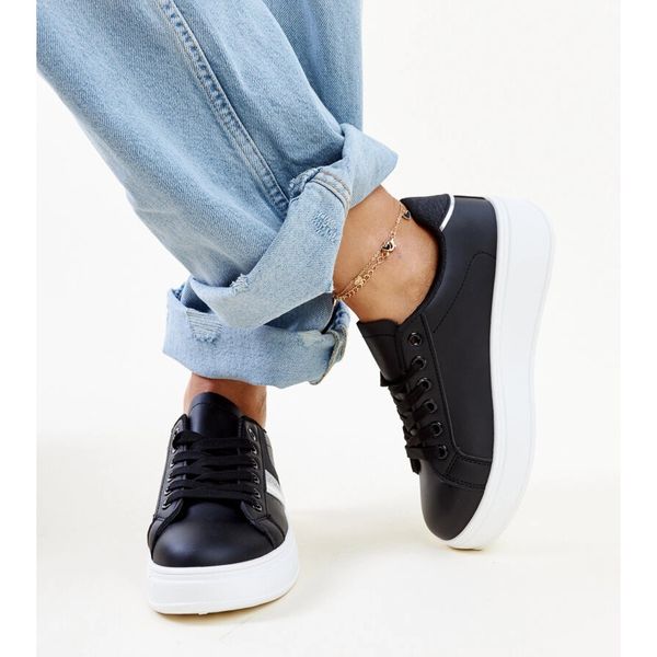 Czarne sneakersy r.40 zdjęcie 3