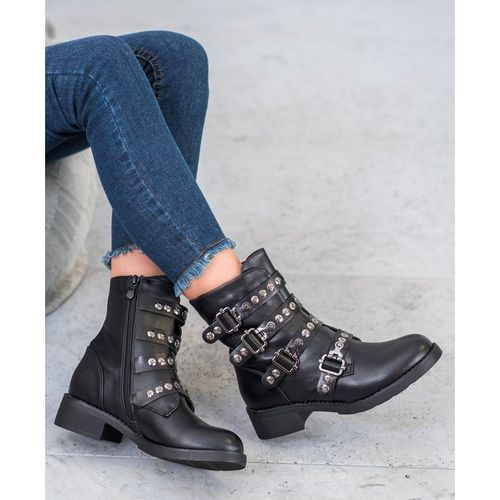 Czarne Workery r.39 na Arena.pl