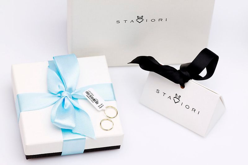 Złote kolczyki Staviori zdjęcie 2