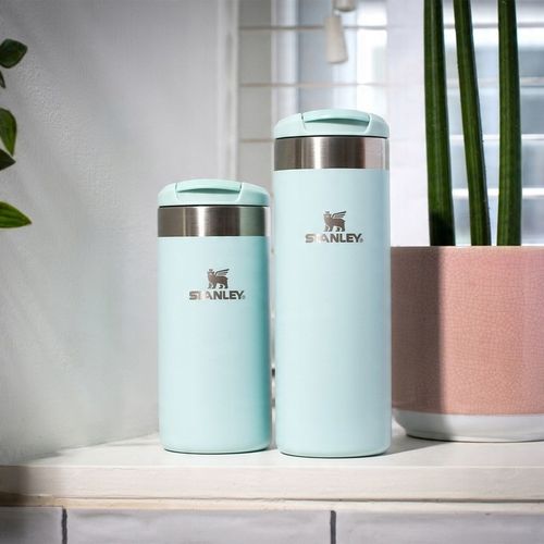 Kubek termiczny AEROLIGHT 0,47 - WATERCOLOR BLUE Stanley na Arena.pl