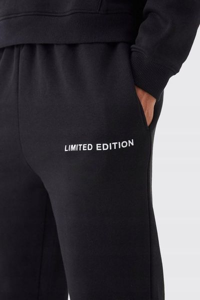 CZARNA BLUZA DRESOWA Z KAPTUREM KANGURKA OVERSIZE NADRUK BOOHOO M zdjęcie 2