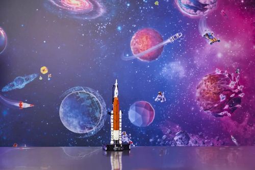 42221 - lego technic - rakieta sls nasa artemis na Arena.pl