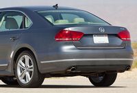 Volkswagen Passat - Chromowane Listwy Grill Atrapy Zderzaka Tuning