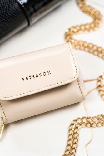 elegancki portfel damski z lakierowanej skóry ekologicznej - peterson na Arena.pl