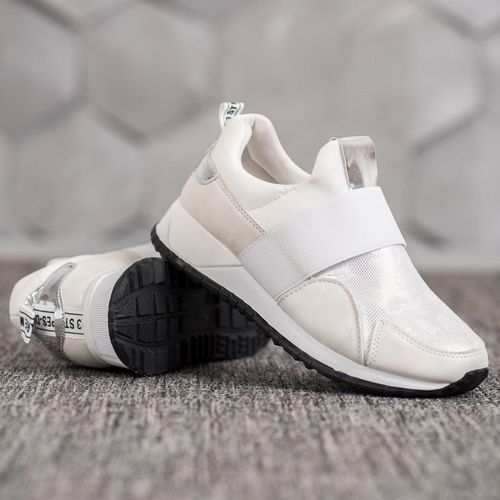 Wsuwane Buty Na Platformie r.41 na Arena.pl