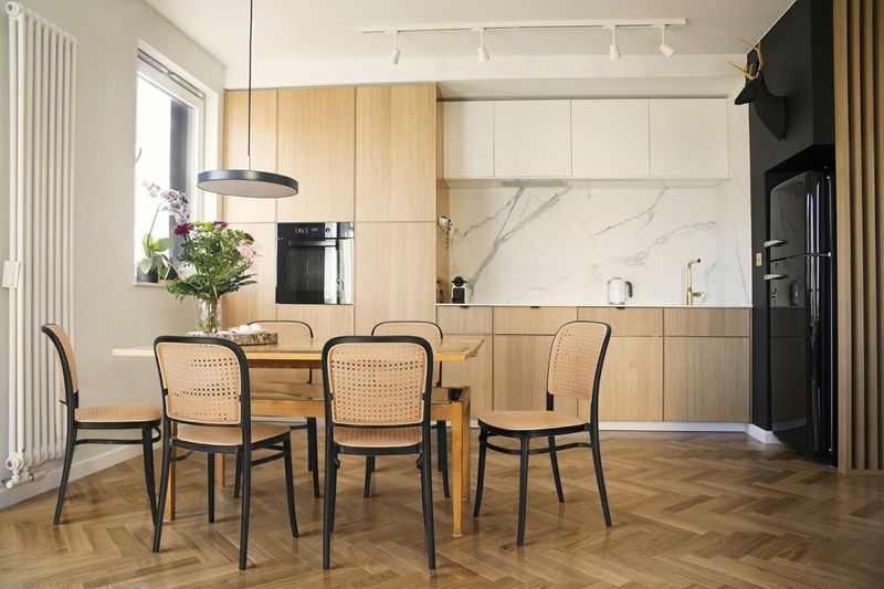 Krzesło Antonio czarne zdjęcie 12