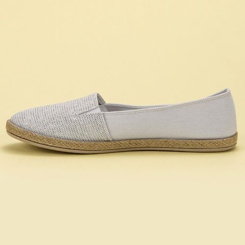 Białe Slipony VICES r.40 na Arena.pl