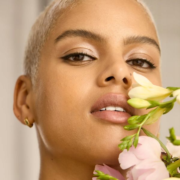 Avon – perfumowany balsam do ciała Eve Prive 150ml zdjęcie 2