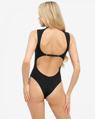 kelly body m/l promees na Arena.pl