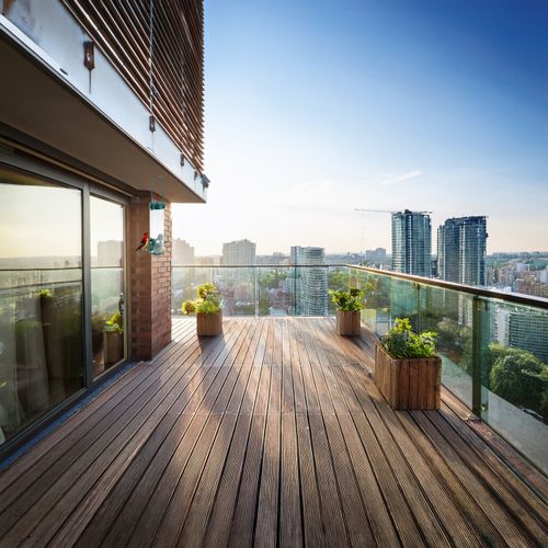 KARMNIK DLA PTAKÓW PRZEZROCZYSTY Z PODNÓŻKIEM na karmę Z DASZKIEM ZIARNA na Arena.pl