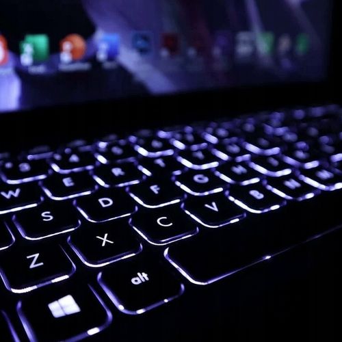 LIMITOWANY Laptop HP 17 i5-1335 32GB 1TB SSD HD+ BLK TOUCH USB-C W11 17.3" na Arena.pl