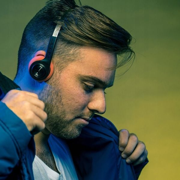 Słuchawki Retro Bluetooth JLab Rewind Wireless zdjęcie 8