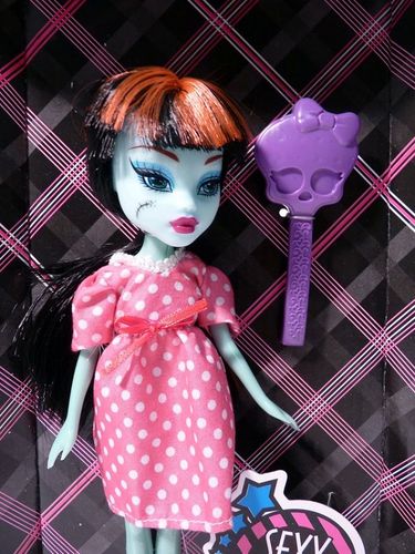 SUPER LALKA MONSTER UPIORNE 25CM na Arena.pl