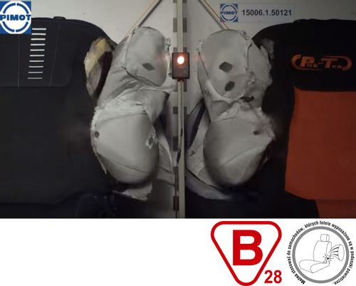 Pokrowce samochodowe CLASSIC PLUS CZERWONE na Arena.pl