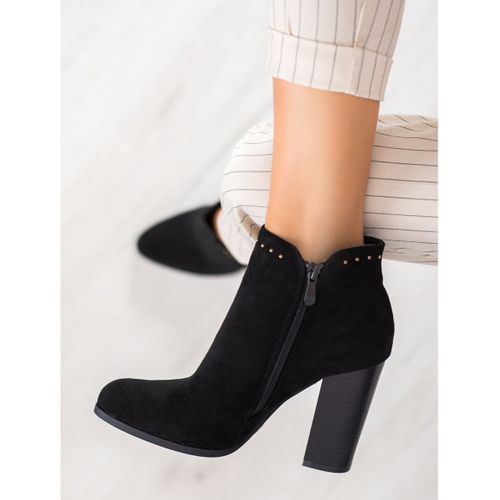 Czarne Botki r.37 na Arena.pl