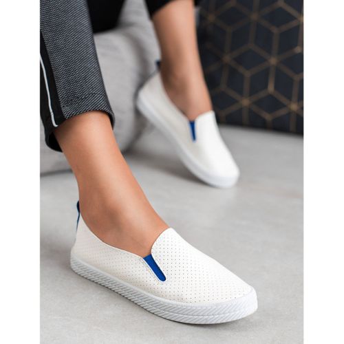 Białe Trampki Slip On r.37 na Arena.pl