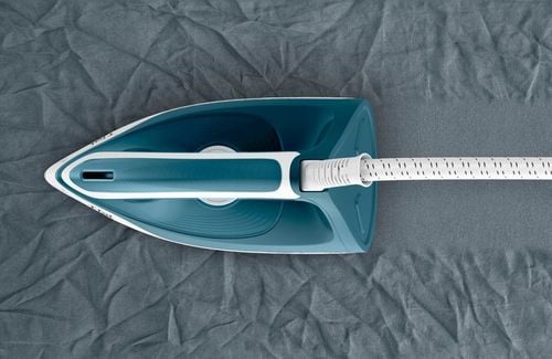 Stacja pary generator TEFAL Essential SV6115 280g/min 2200W 5 bar na Arena.pl