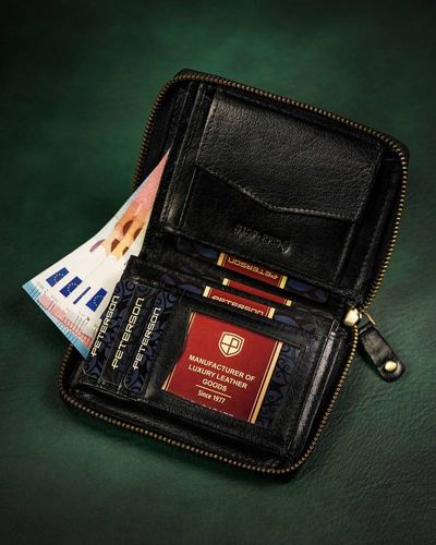 duży, skórzany portfel męski zapinany na suwak - peterson na Arena.pl