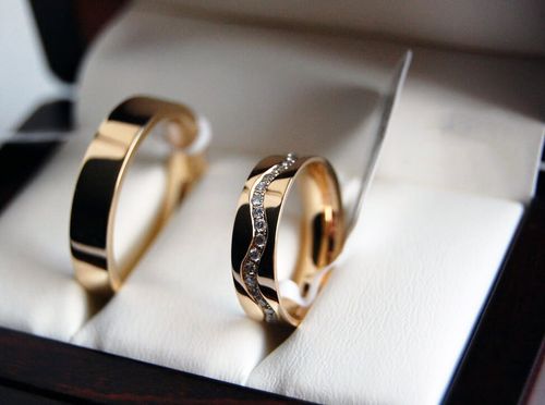 Złota obrączka XZX1749 na Arena.pl