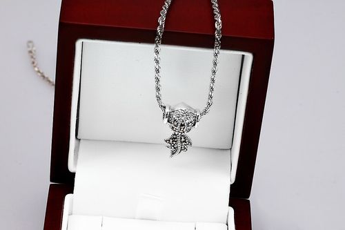 Srebrny wisiorek WDM2908 - Markazyty na Arena.pl