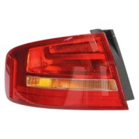 LAMPA TYLNA LEWA AUDI A4 B8 2007 2008 2009 2010 2011 2012 2013 2014 2015