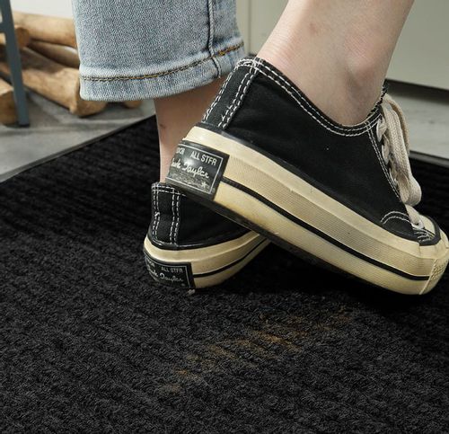 Wycieraczka pod drzwi Antypoślizgowa Guma 60x90cm na Arena.pl