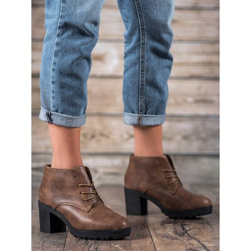 Sznurowane Botki Na Platformie r.38 na Arena.pl