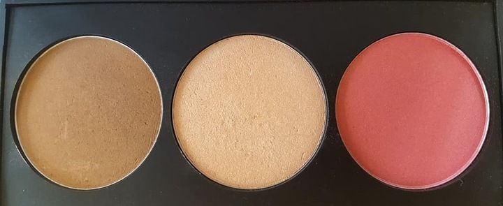 GOLDEN ROSE METALICZNA PALETA DO MODELOWANIA TWARZY 3 w 1 METALS PALETTE zdjęcie 3