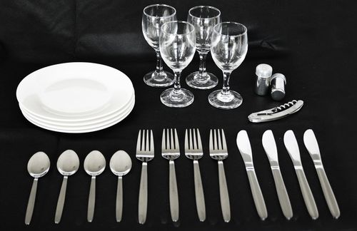 Koszyk piknikowy wiklina termotorba zestaw XXL talerze sztućce dla 4 osób na Arena.pl