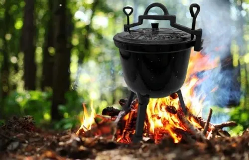 Kociołek żeliwny EMALIOWANY Meyerhoff MARMUREK 8L na Arena.pl