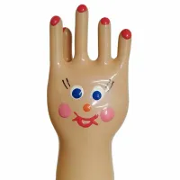 condomerie xl - artystyczna prezerwatywa ręcznie malowana duża ręka