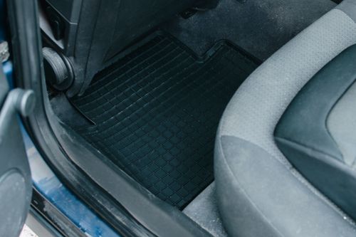 Dywanik gumowy kierowcy Porsche 968 Coupe BasicProtect na Arena.pl