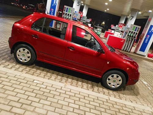 Skoda Fabia I Listwy CZARNE Boczne Ochronne Drzwi na Arena.pl