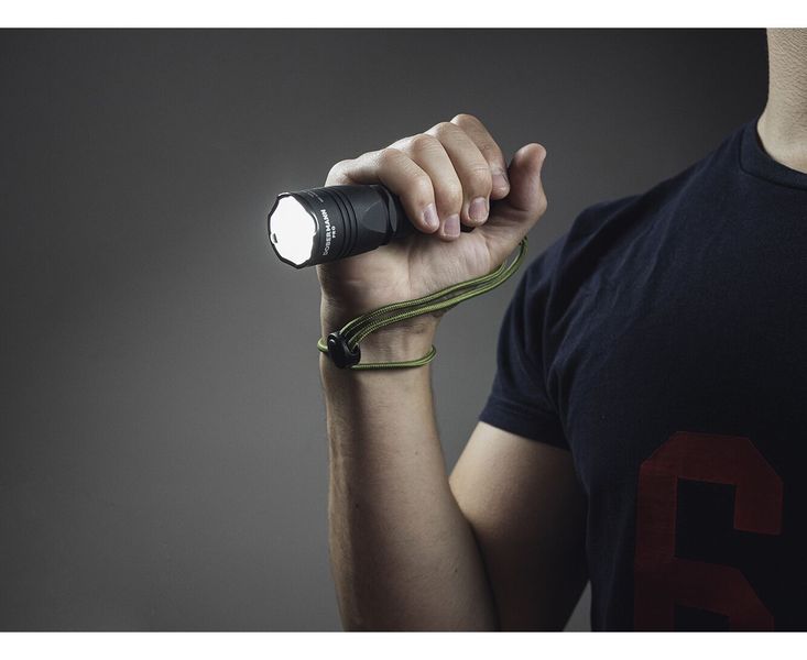 Latarka Armytek Dobermann Pro Magnet USB White zdjęcie 6