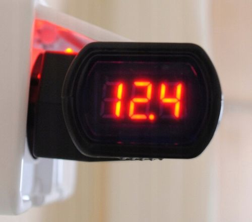 Woltomierz 12V na Arena.pl