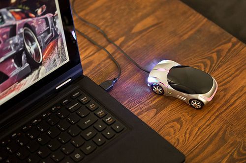 Myszka supercar - srebrna na Arena.pl