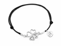 Bransoletka czarna sznurkowa czterolistna koniczynka koniczyna literka