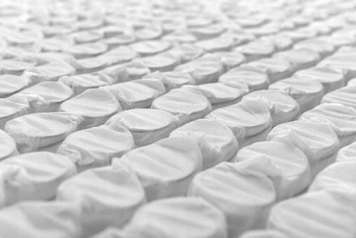 Tapczan pojedynczy łóżko z materacem Katrina 90 cm na Arena.pl