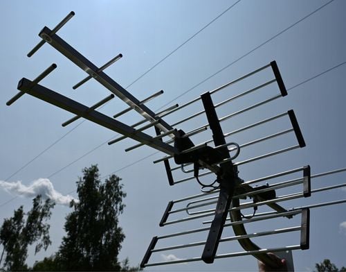 ANTENA Kierunkowa DVB-T2 Filtr LTE 4K 120km VHF UHF WSZYSTKIE MUX 8 na Arena.pl