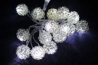 LAMPKI CHOINKOWE KULKI METALOWE LED ŁAŃCUCH 10szt