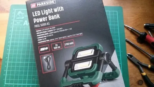 PARKSIDE Akumulatorowy reflektor LED Powerbank zdjęcie 3